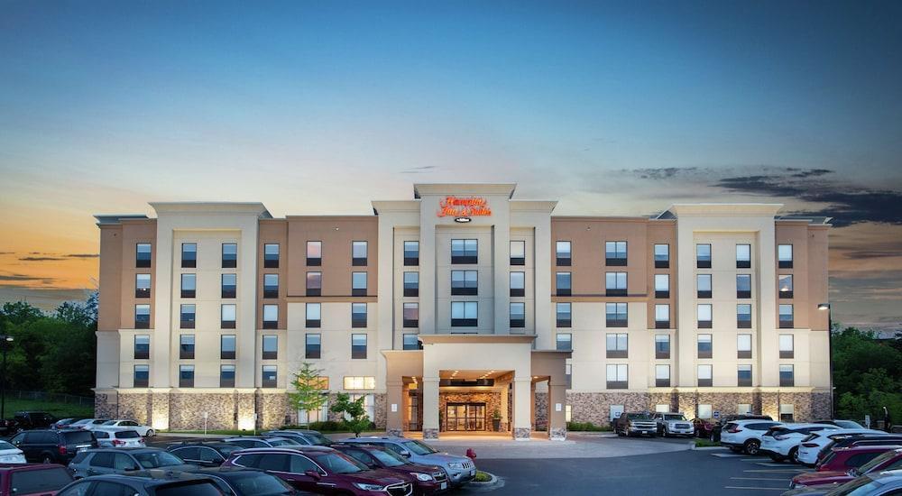 Hampton Inn & Suites By Hilton Barrie Exterior photo