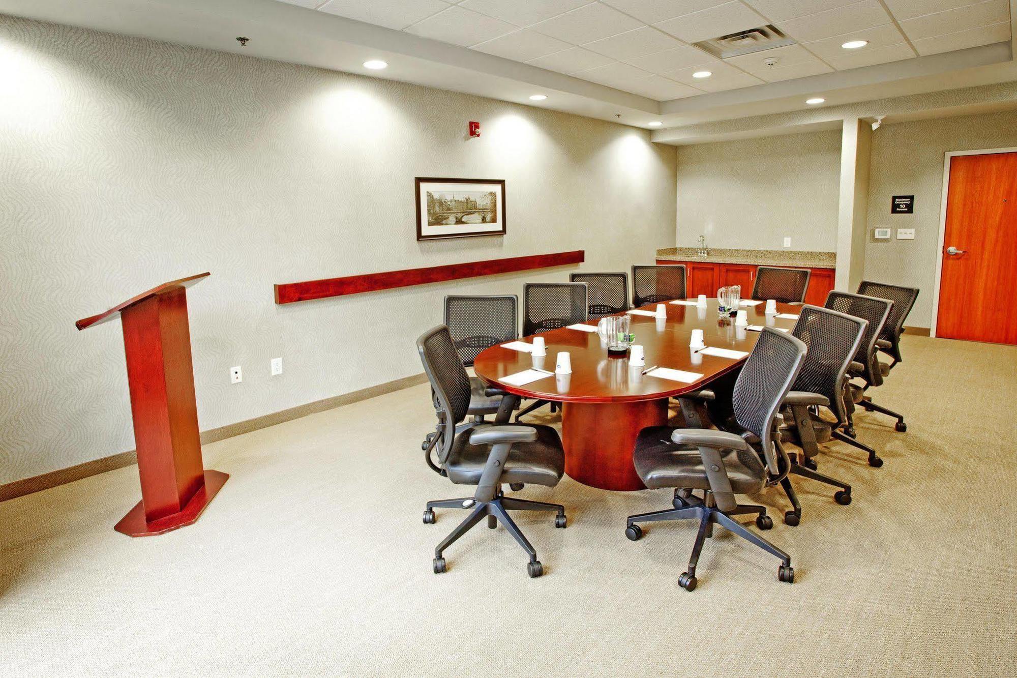 Hampton Inn & Suites By Hilton Barrie Exterior photo